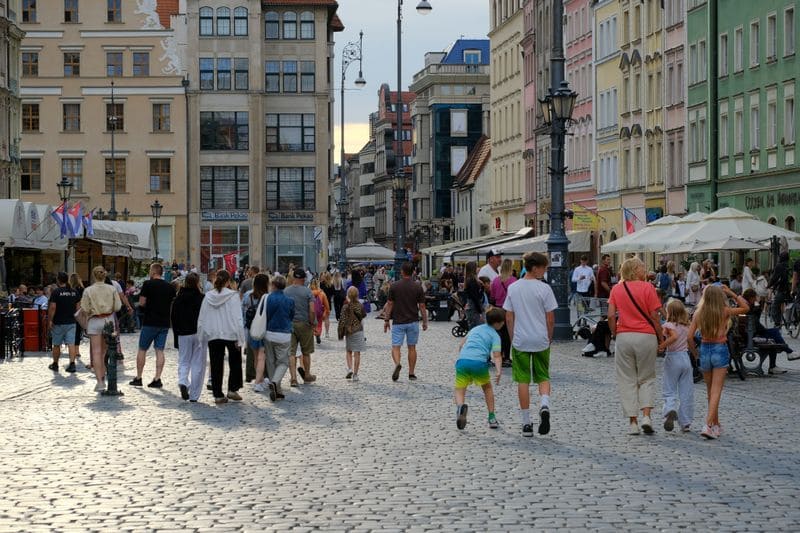 Tłumy na rynku we Wrocławiu